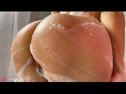 ❤️ Brunette onanerer fisse med vibrator til intens orgasme i brusebad Porno at da.xxxwownet.ru ❌❤